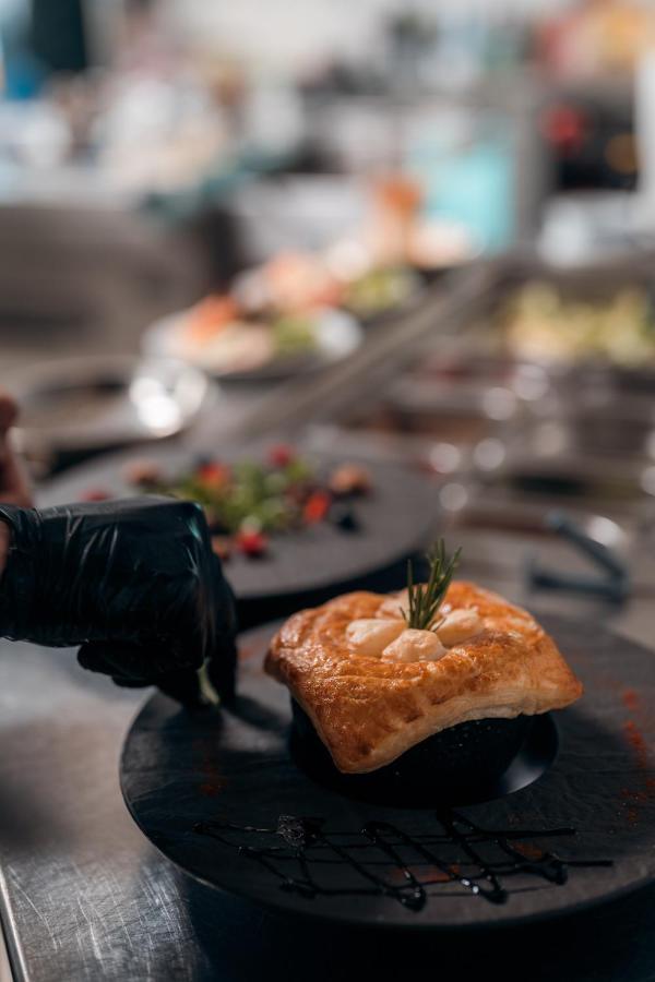 Relais Fleuri Hotel Chermignon-d'en Bas Екстериор снимка