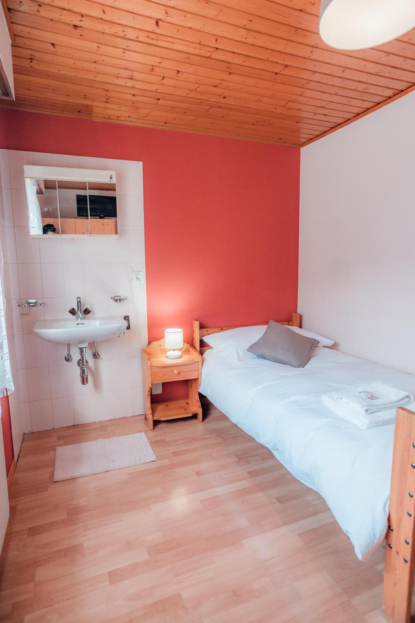 Relais Fleuri Hotel Chermignon-d'en Bas Екстериор снимка