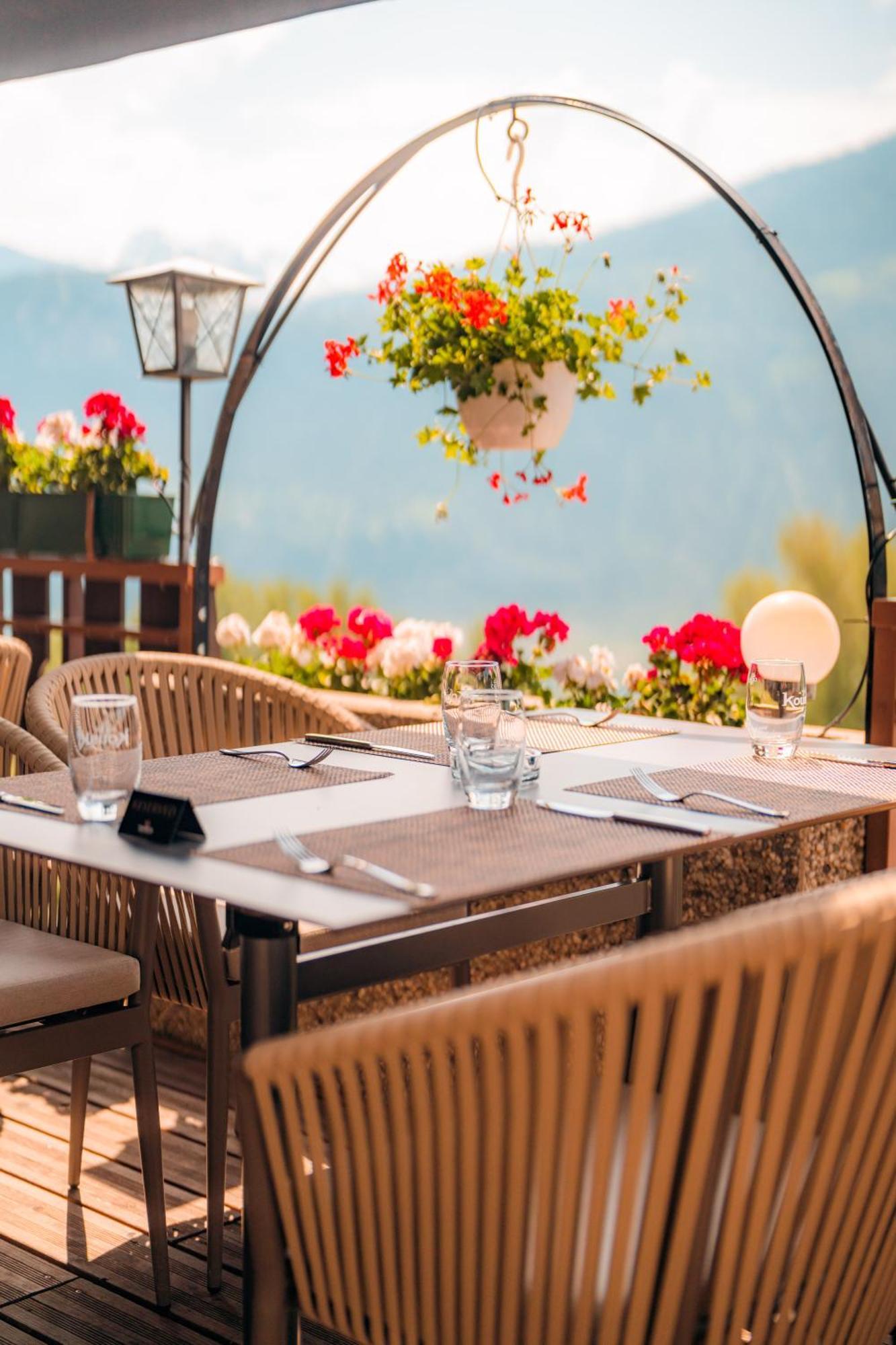 Relais Fleuri Hotel Chermignon-d'en Bas Екстериор снимка